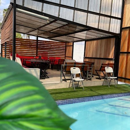 Hotel El Infinito Lifestyle à Kempton Park Extérieur photo