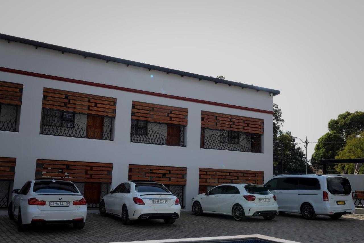 Hotel El Infinito Lifestyle à Kempton Park Extérieur photo