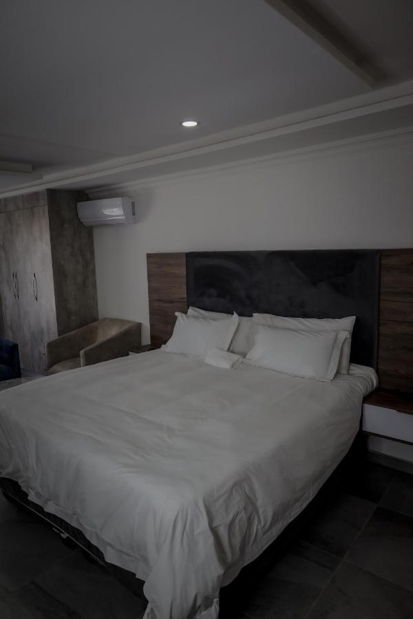 Hotel El Infinito Lifestyle à Kempton Park Extérieur photo