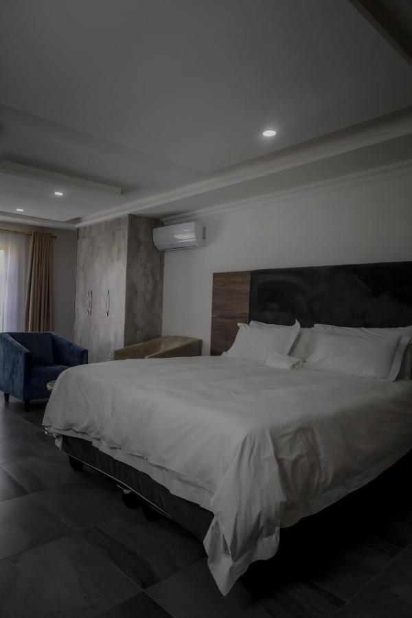 Hotel El Infinito Lifestyle à Kempton Park Extérieur photo