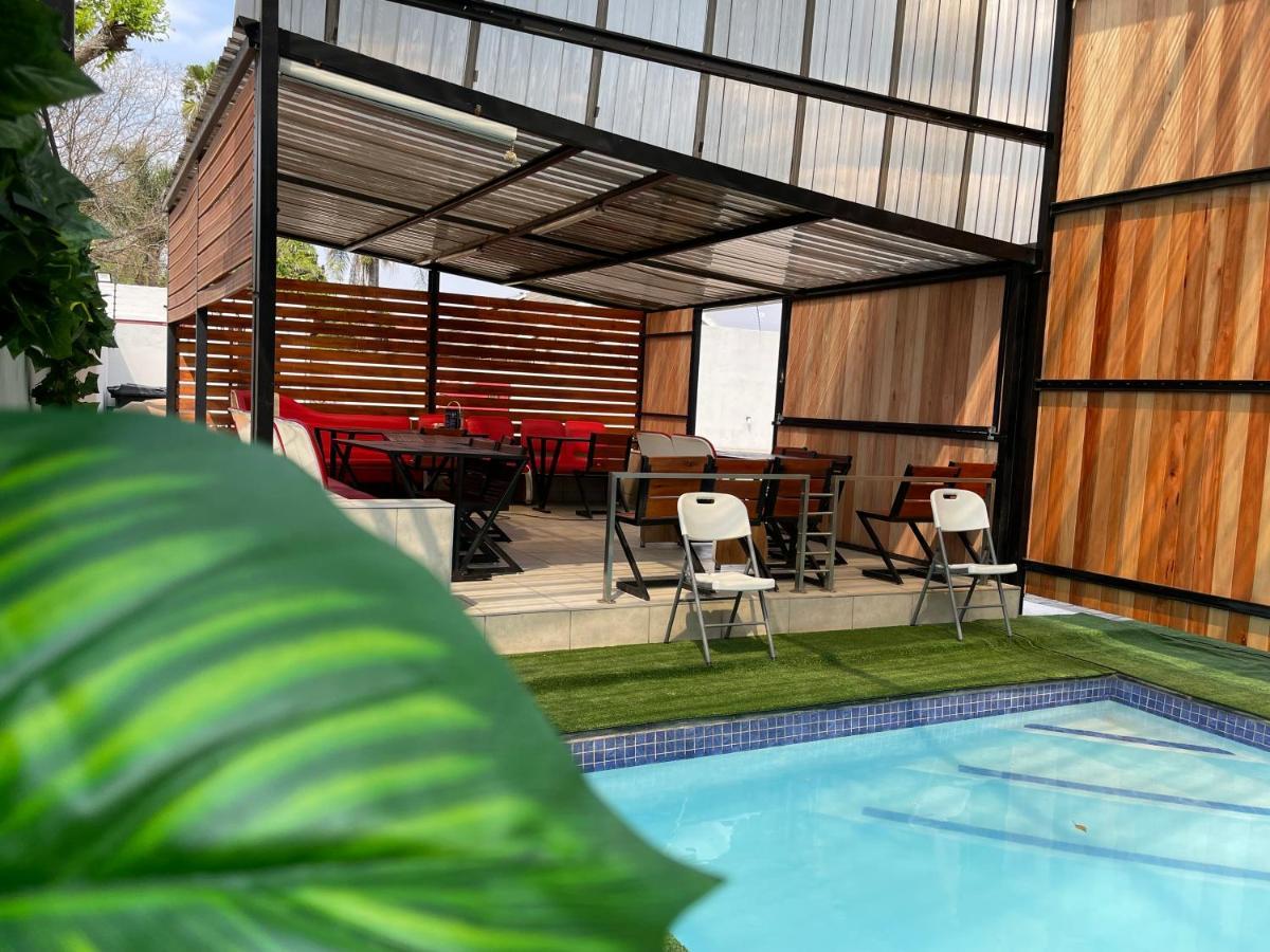 Hotel El Infinito Lifestyle à Kempton Park Extérieur photo