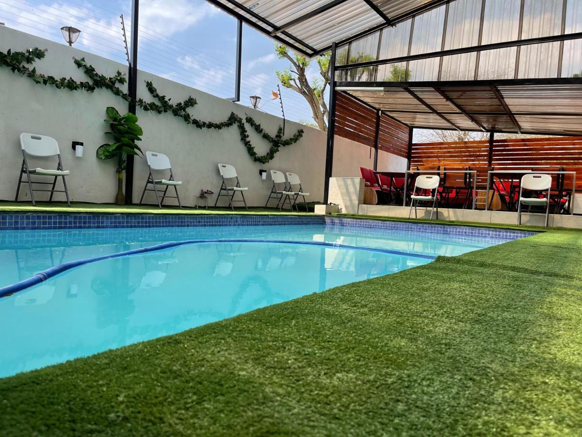 Hotel El Infinito Lifestyle à Kempton Park Extérieur photo